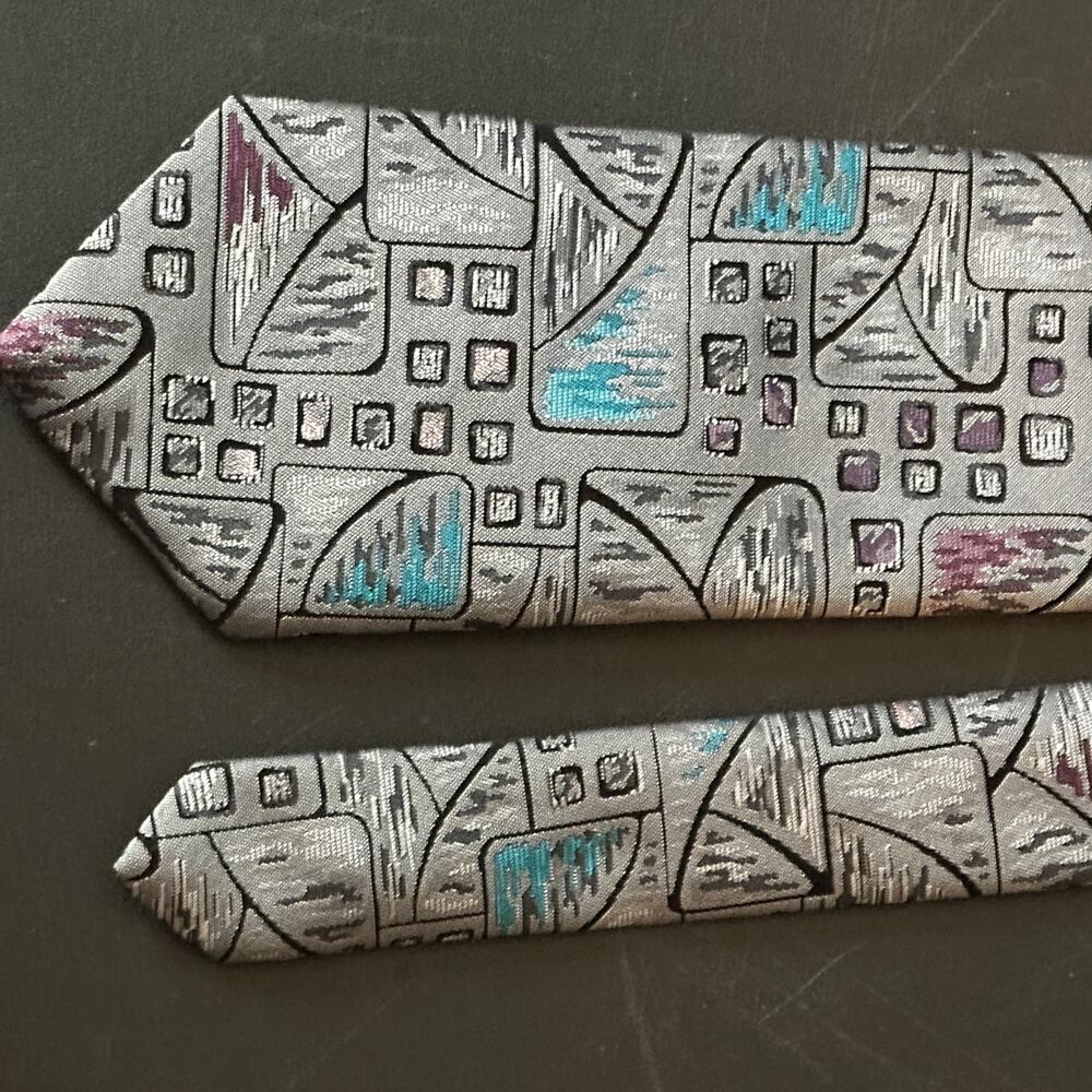 Paco Rabanne Silk Tie Abstract Geometric Pattern Silver Gray Paris Designer